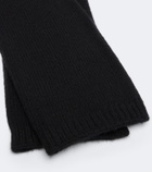 Nour Hammour Cashmere and wool gloves