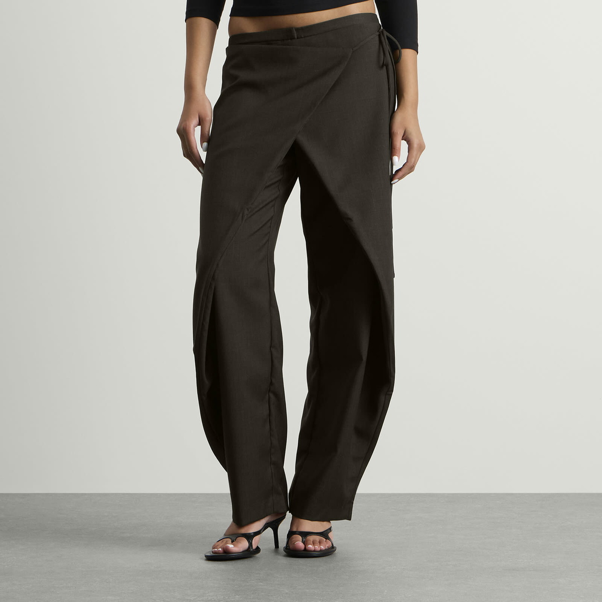 ST. Agni Women's Wrap Rouleau Pants in Umber