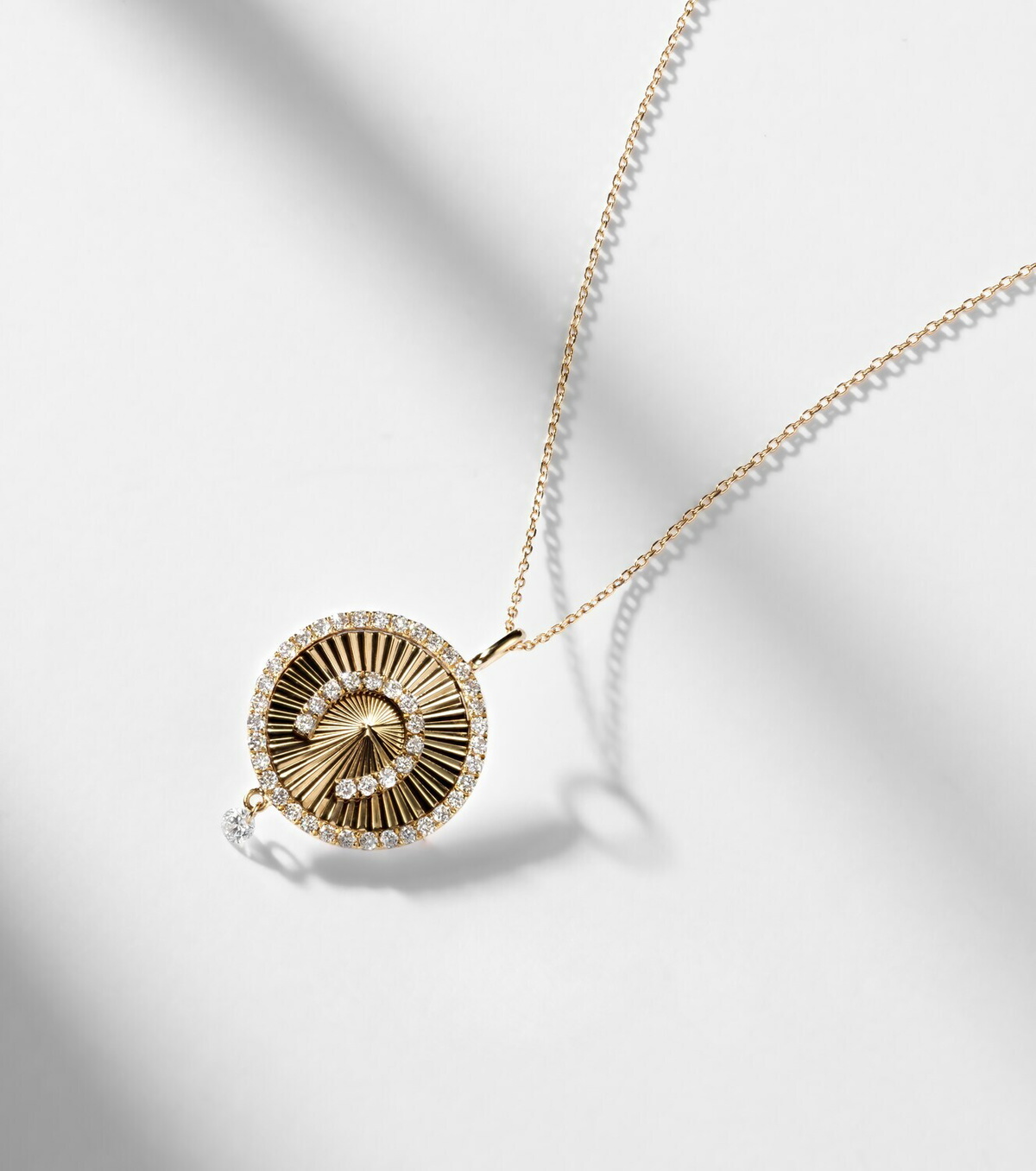 Persée Lucky Charm Horseshoe 18kt gold necklace with diamonds