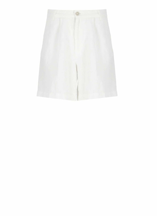 Photo: 120% Lino Linen Bermuda Shorts
