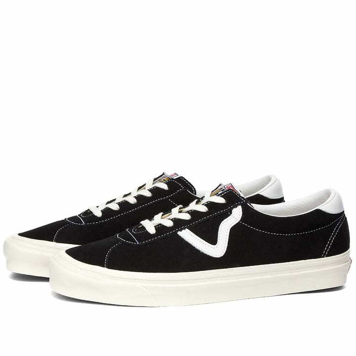 Photo: Vans Men's UA Style 73 Dx Sneakers in Black/Suede