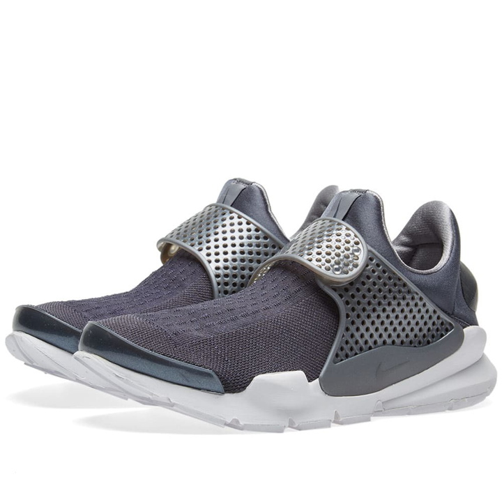 Photo: Nike Sock Dart Premium Grey