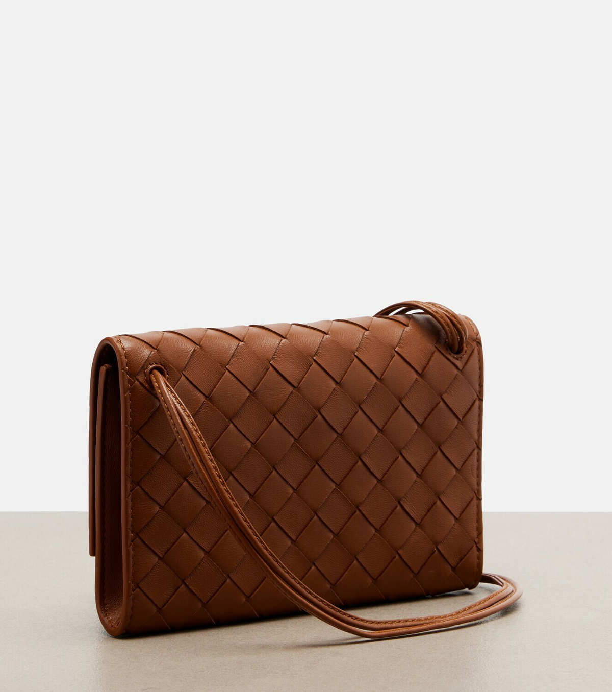 Bottega Veneta Andiamo Intrecciato leather pouch
