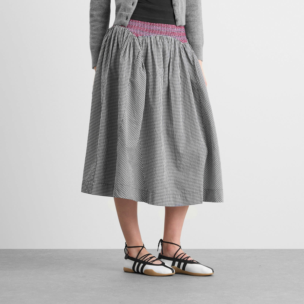 Damson Madder Women's Layla Godet Midi Skirt in Black