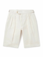 Richard James - Straight-Leg Pleated Linen Shorts - White