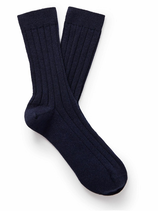 Photo: Johnstons of Elgin - Ribbed Cashmere-Blend Socks