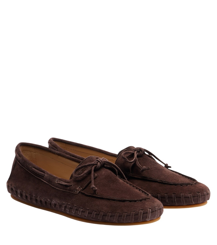 Photo: Le Monde Béryl Driver embroidered suede loafers