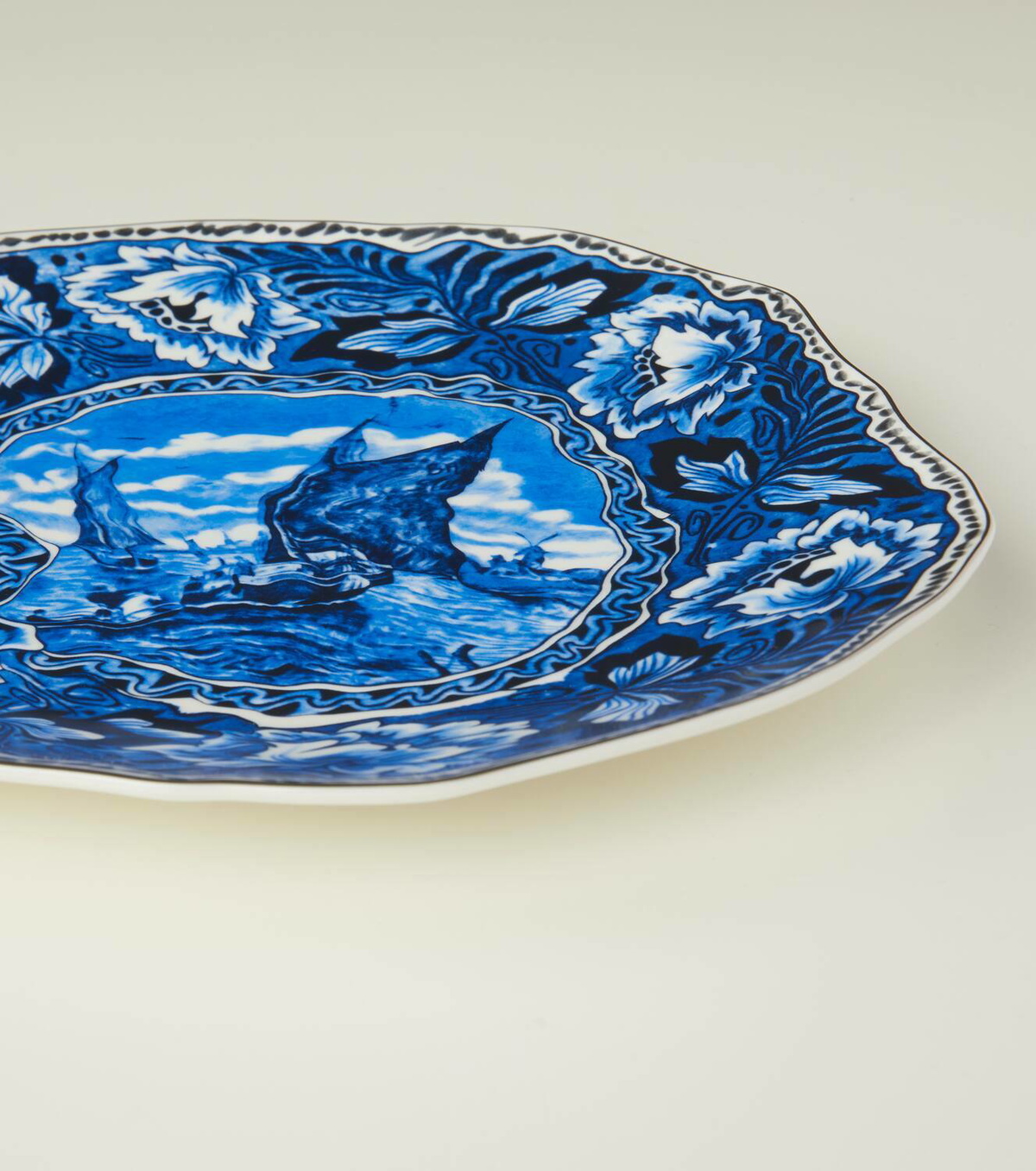 Seletti x Diesel Living Classics on Acid Maastricht Ship dinner plate
