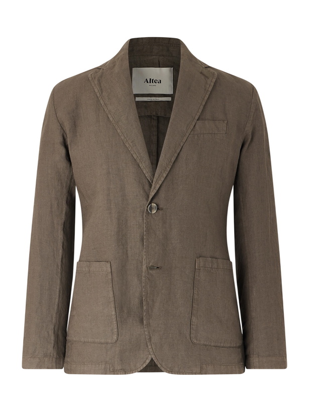 Photo: Altea - Aaron Garment-Dyed Linen Blazer - Green