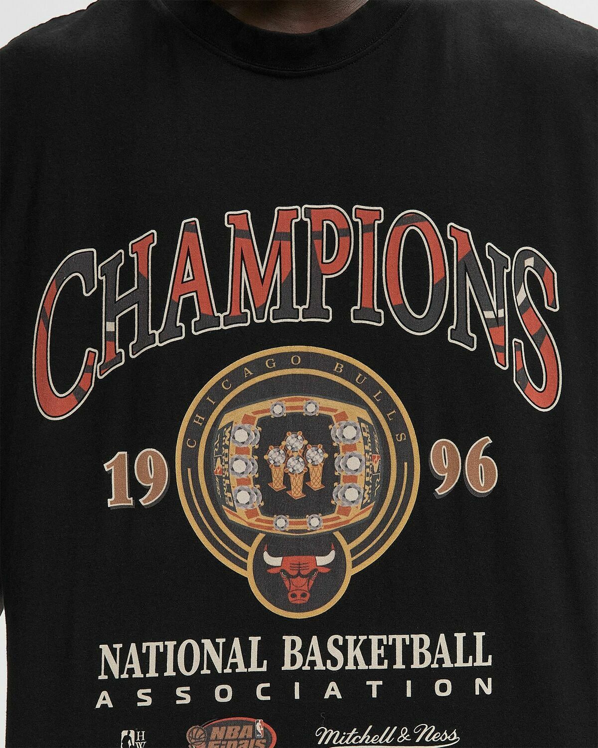 Mitchell & Ness NBA CHAMPIONSHIP RINGS SLEEVELESS TEE CHICAGO BULLS 1996 Black Mens Tank Tops/Team Tee