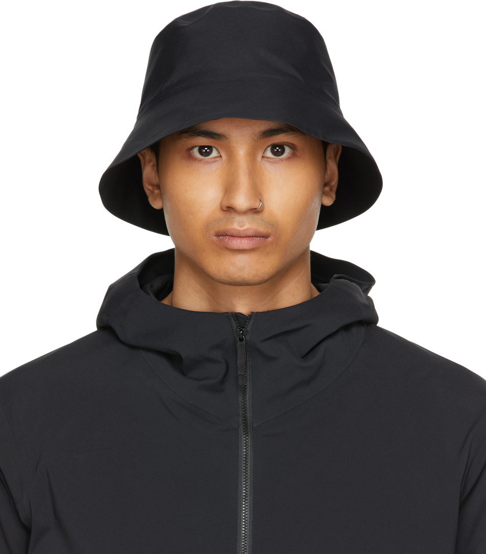 年末のプロモーション大特価！ ARC'TERYX VEILANCE BUCKET HAT