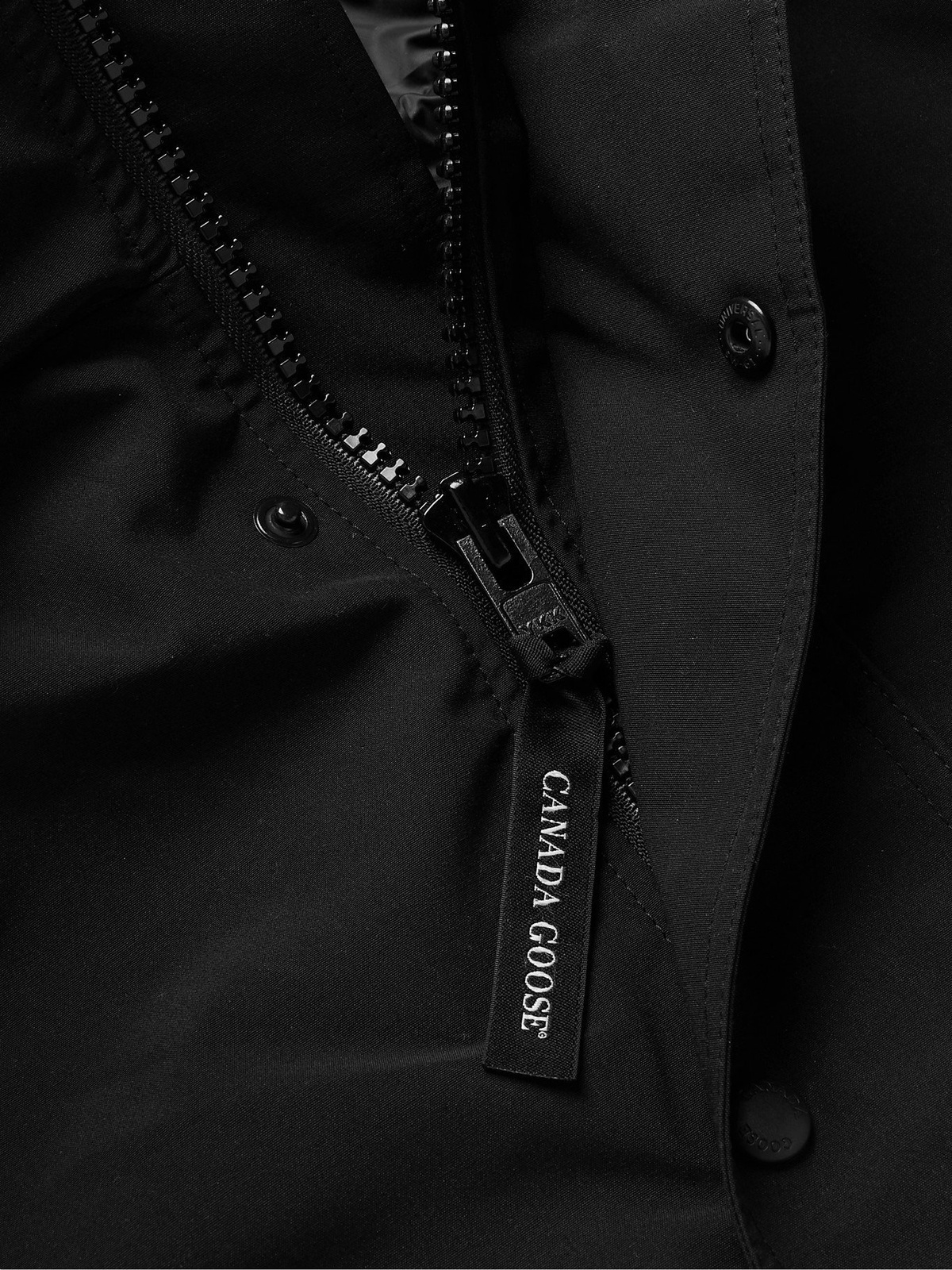 CANADA GOOSE - Lockerport Arctic Tech Shell Hooded Jacket - Black
