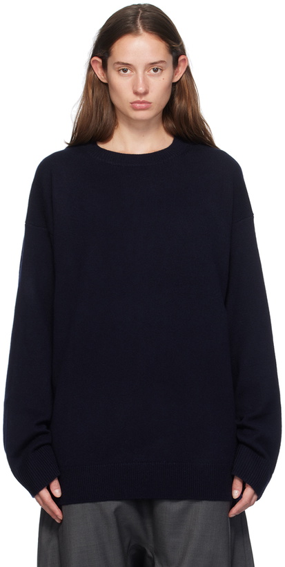 Photo: Sofie D'Hoore Navy Mizu Sweater