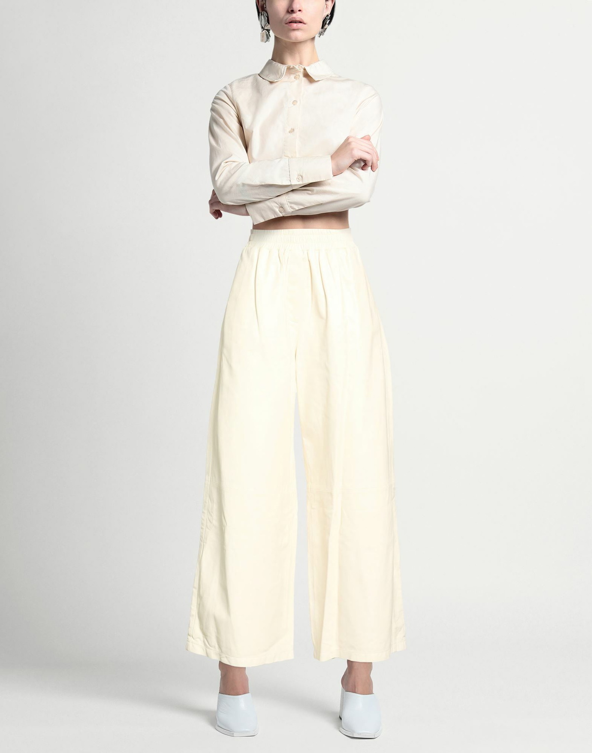 Arma Womens Pants in Beige