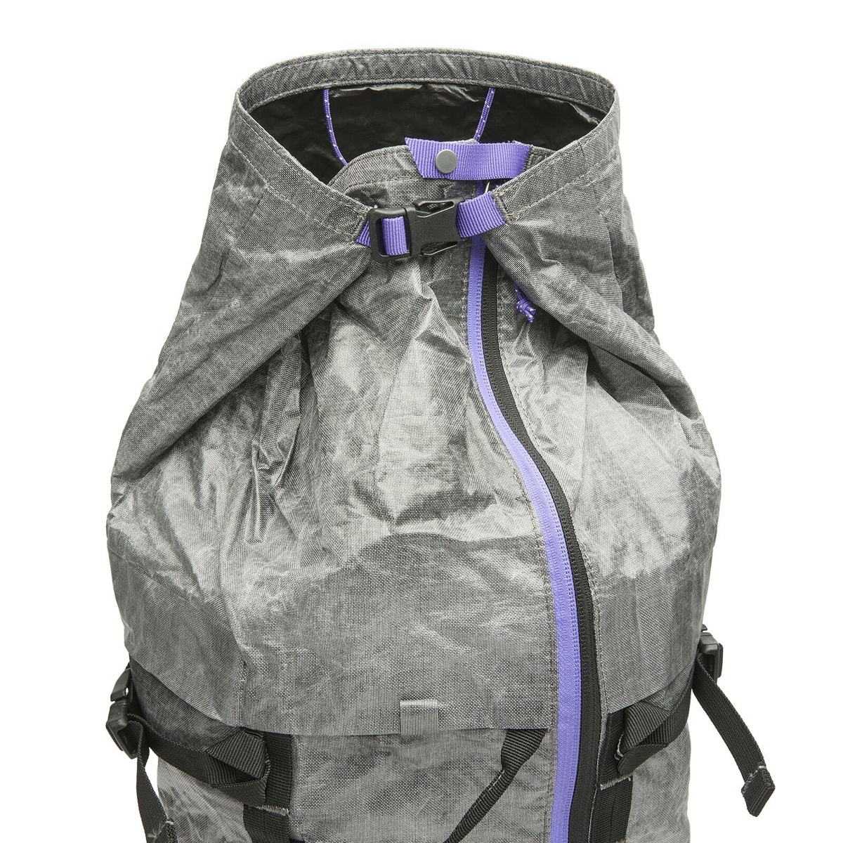 Db Journey Weigh Lighter Backpack 25L in Weigh Darker 