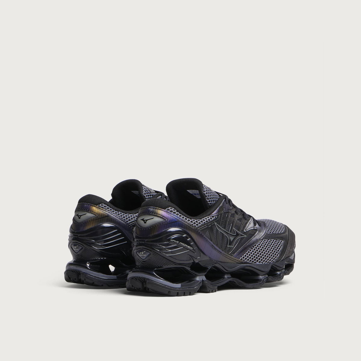Mizuno Men's Wave Prophecy LS Sneaker in Black Sand/Iron Gate/Black