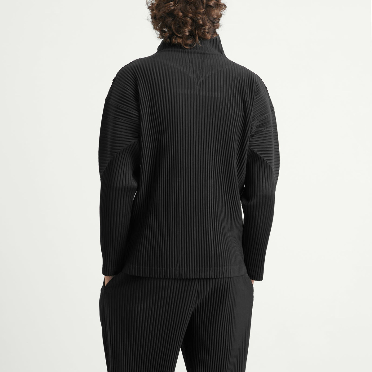 Homme plissé 2025 ベスト 2 ブラック HP53JK073 Homme Plissé Issey Miyake Pleated Sleeveless Jumpsuit