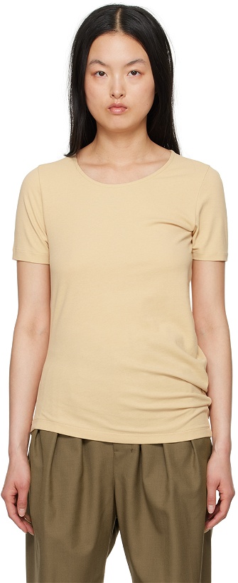 Photo: LEMAIRE Beige Twisted T-Shirt