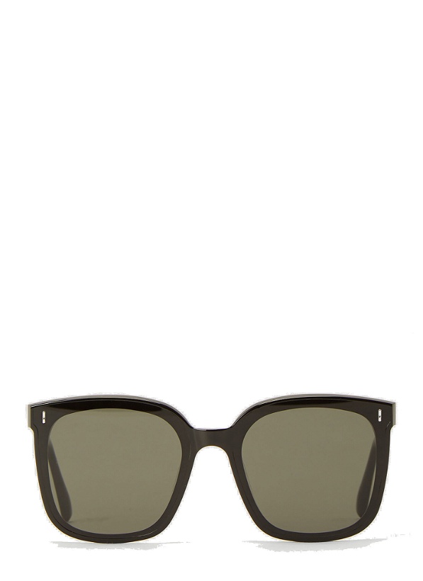 Photo: Frida 01 Sunglasses in Black