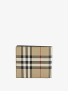 Burberry   Wallet Beige   Mens