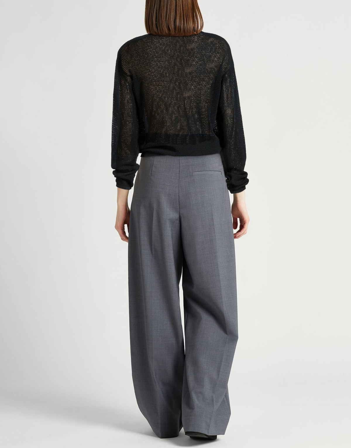 Crossley Womens Sweater in Black