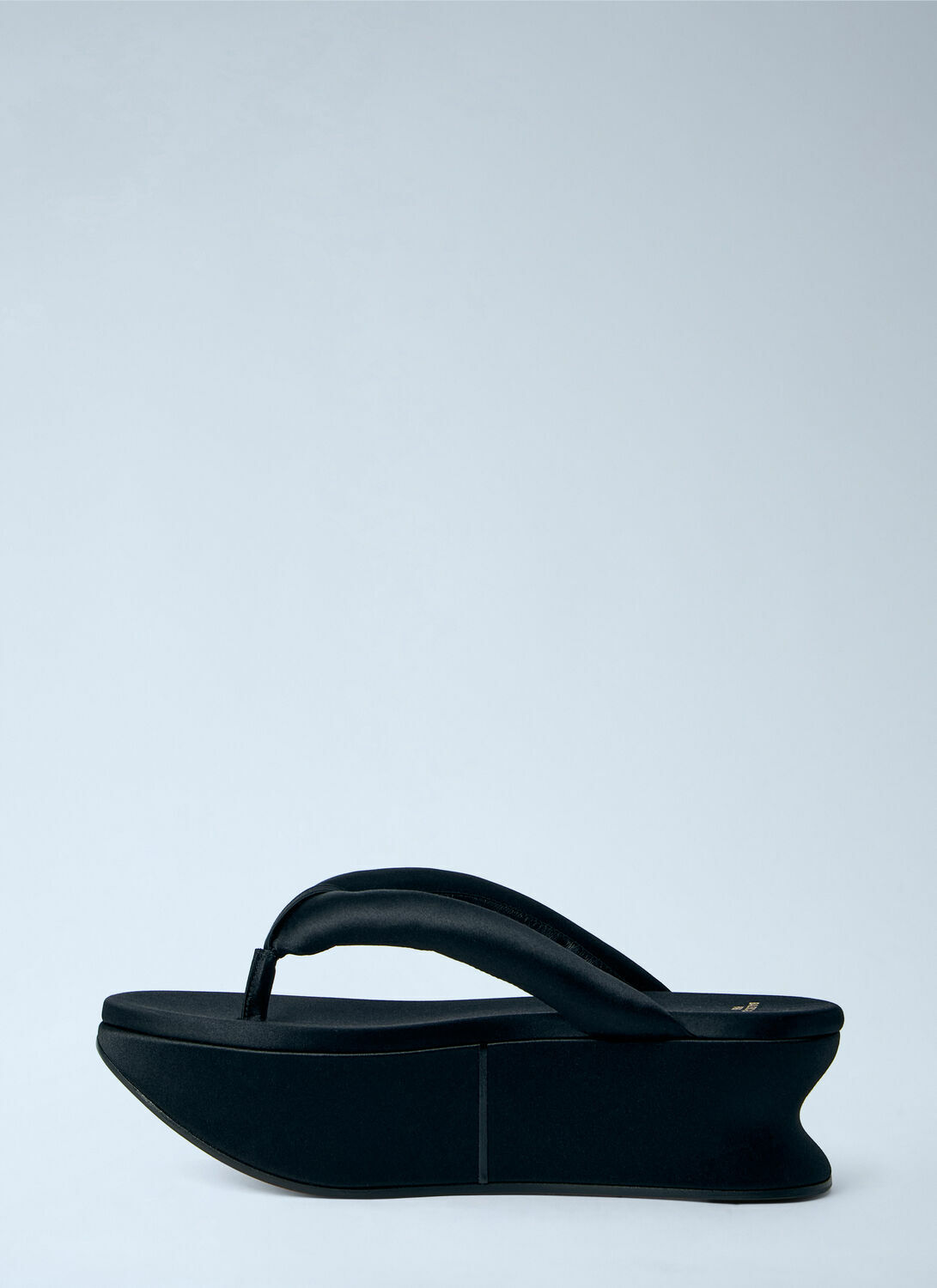 Balenciaga Gaeta Thong Sandals