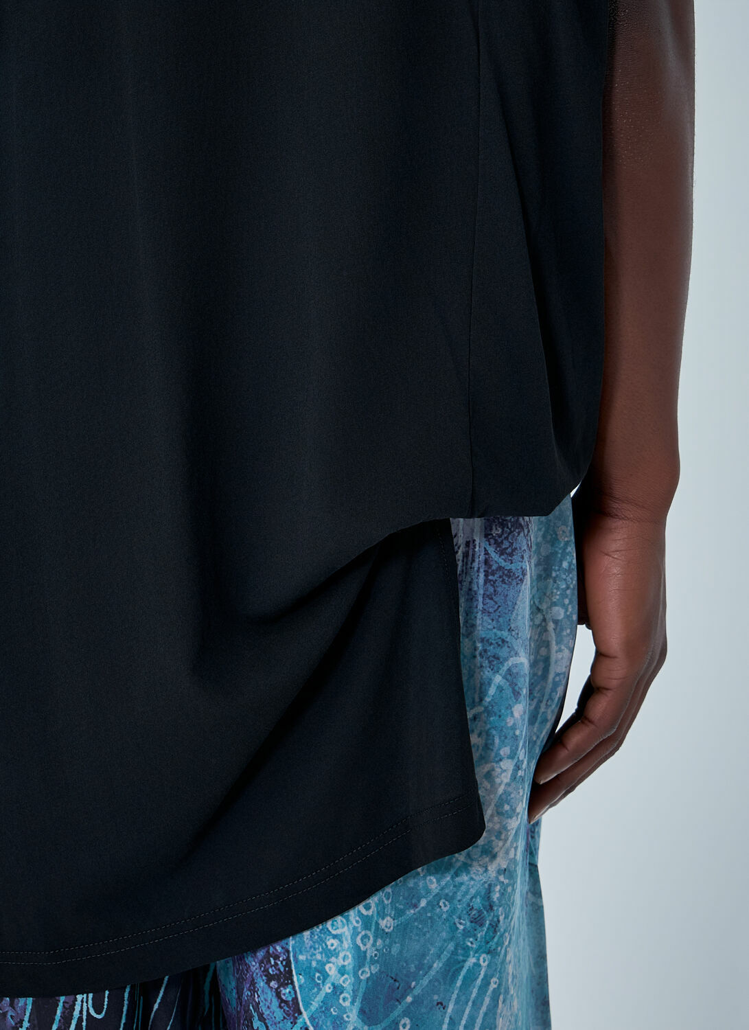 Yohji Yamamoto Diorama Jersey Asymmetry Hem T-Shirt