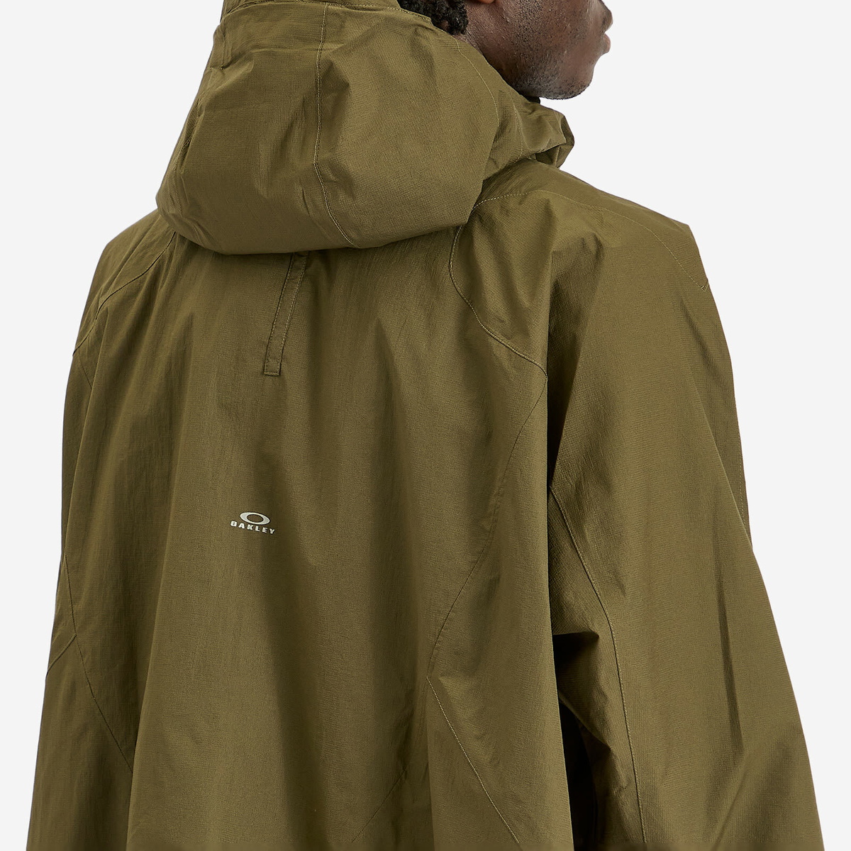 新品未使用 OAKLEY Latitude Flight Vest Poncho Oakley Latitude Flight Vest Poncho - Army Green | Oakley® US