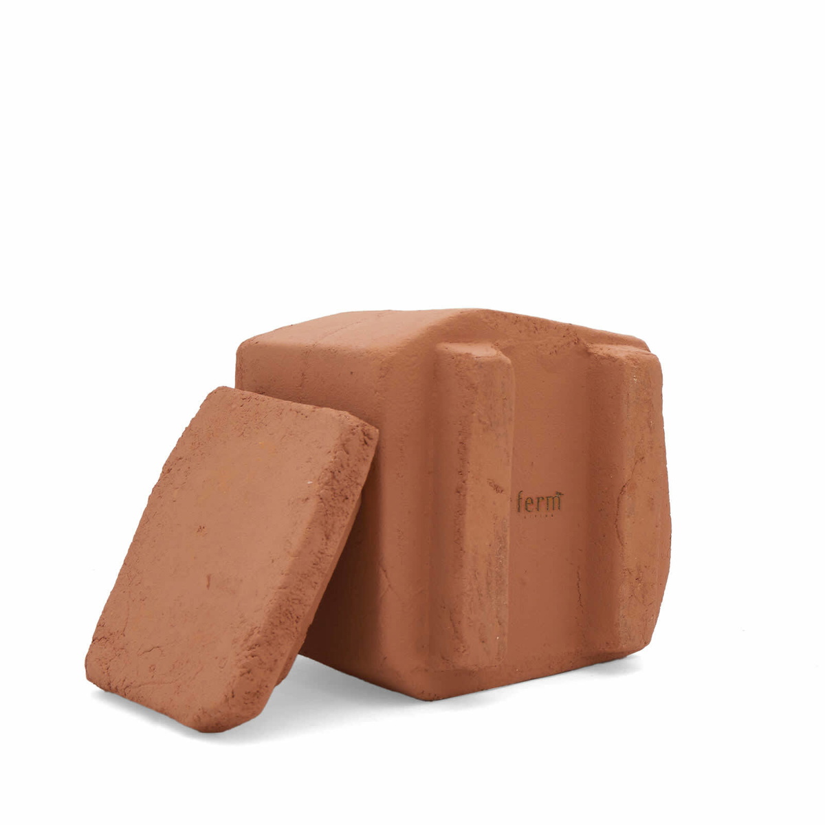 ferm LIVING Kurinu Scented Candle in Terracotta 