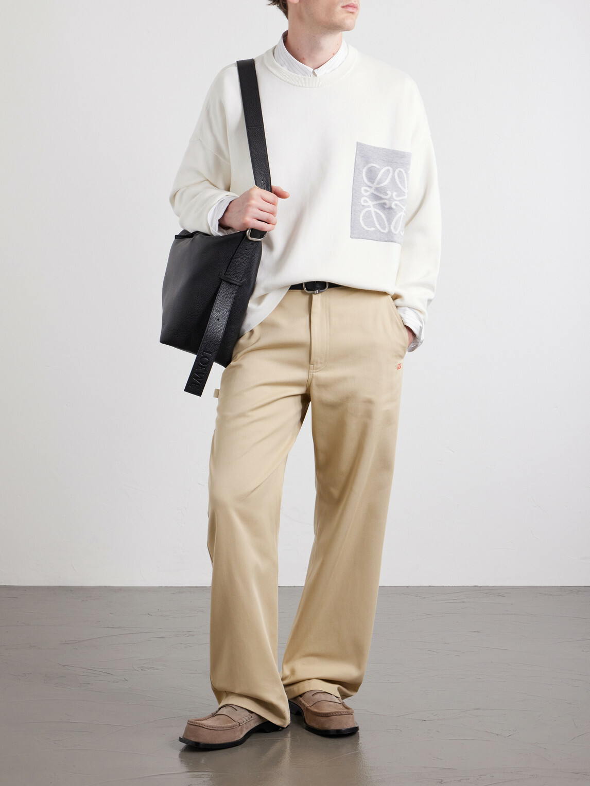 LOEWE - Loop Logo-Debossed Leather Messenger Bag
