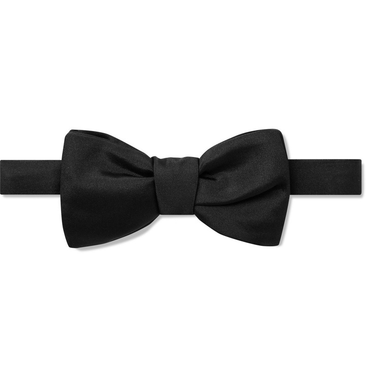 Photo: Givenchy - Pre-Tied Silk-Satin Bow Tie - Black