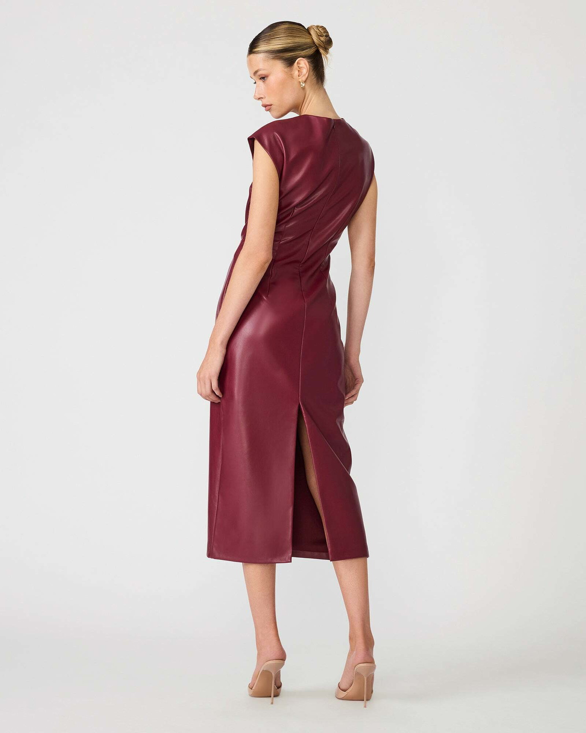 Steve Madden Chiara Dress in Wine