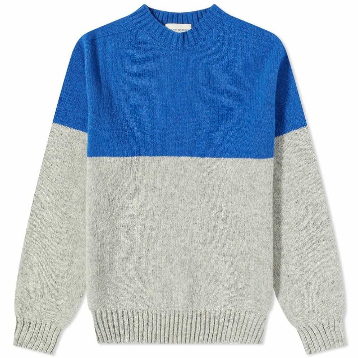 Photo: Country Of Origin Men's Supersoft Seamless Half & Half Crew Knit in Paradise Blue/Silver Grey