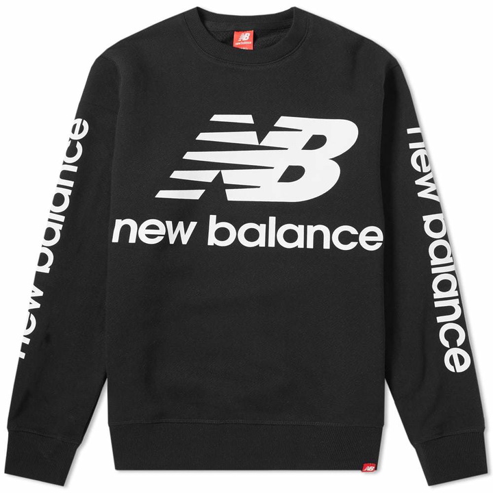 Photo: New Balance Essentials Logo Sweat