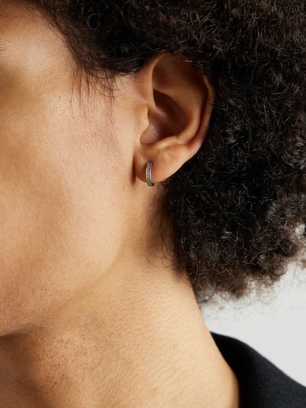 Photo: KOLOURS JEWELRY - Luna Fortis Small White Gold Diamond Single Hoop Earring