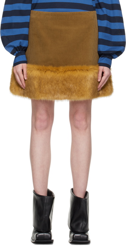 Photo: FIDAN NOVRUZOVA Brown & Orange Fox Miniskirt