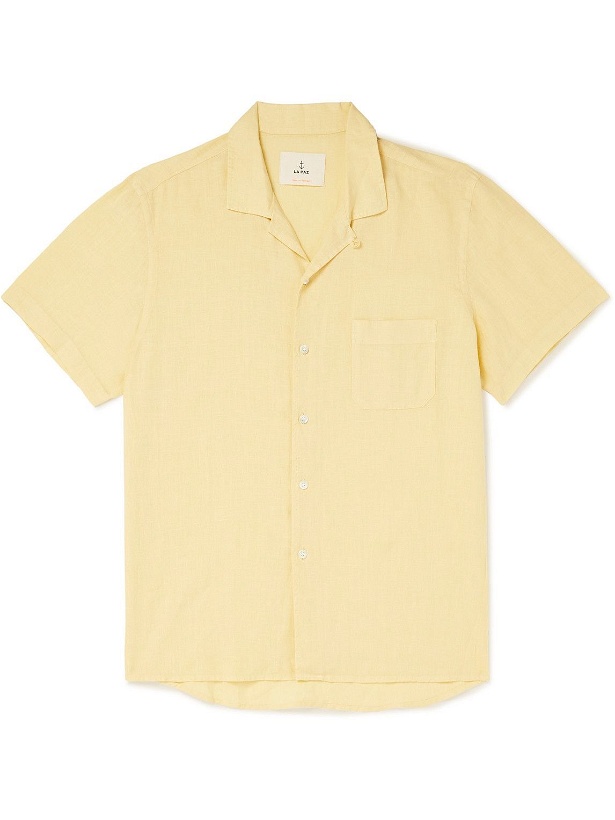 Photo: La Paz - Silveira Convertible-Collar Linen Shirt - Yellow