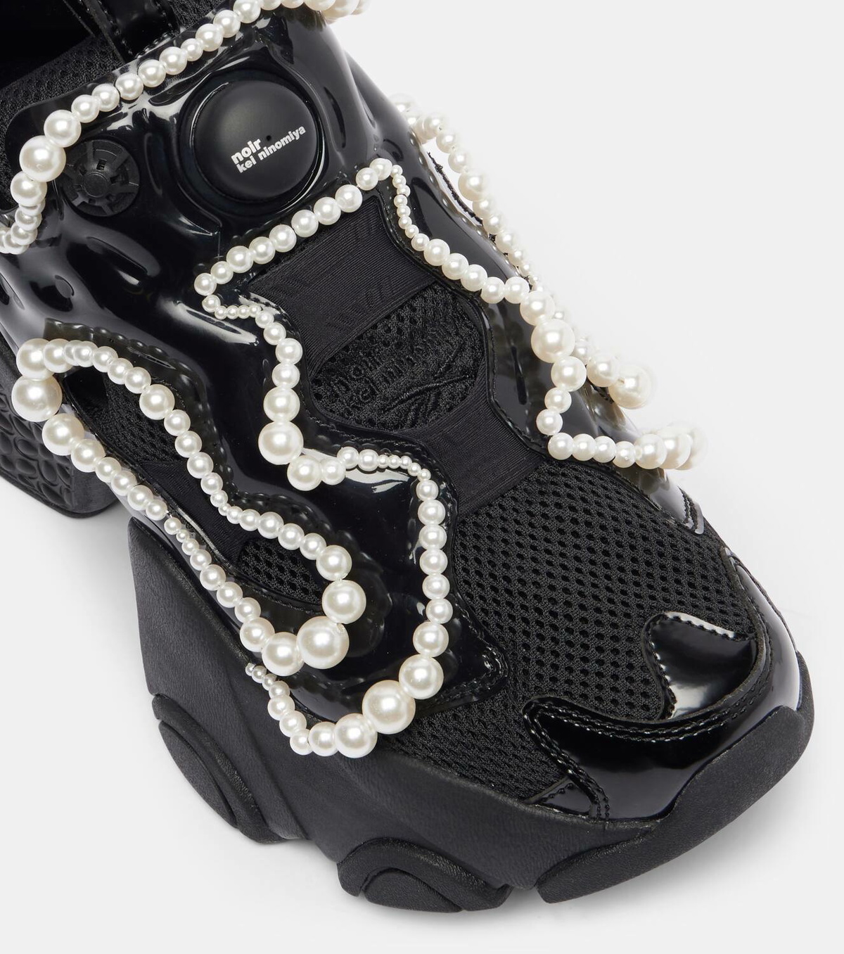 Noir Kei Ninomiya x Reebok embellished platform sneakers