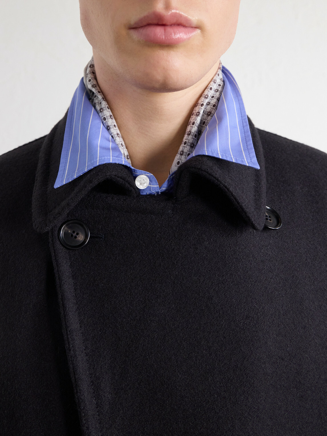 De Petrillo - Double-Breasted Virgin Wool Coat - Black