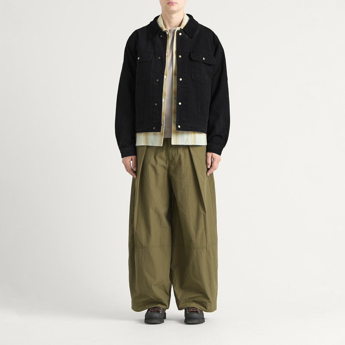 FrizmWORKS Men's Heavy Canvas Storm Trucker Jacket in Black