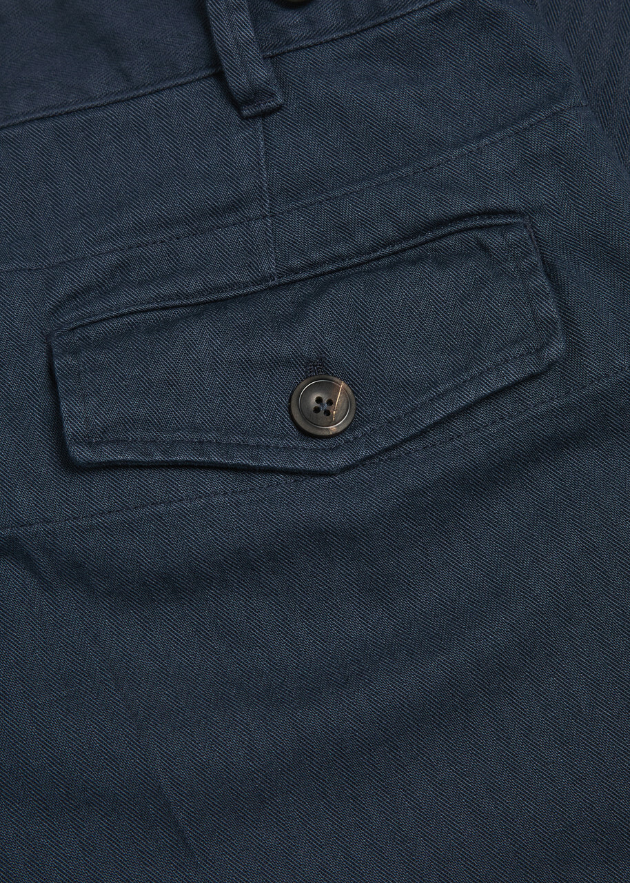 Drake's Herringbone Tapered-leg Trousers Navy