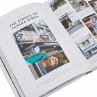 Rizzoli Tokyo: The Extraordinary Guide in Johann Fleuri/Pierre Javelle 