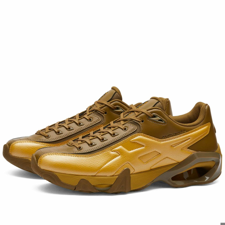 Photo: Asics Men's GEL-TEREMOA Sneakers in Medallion Yellow/Honey