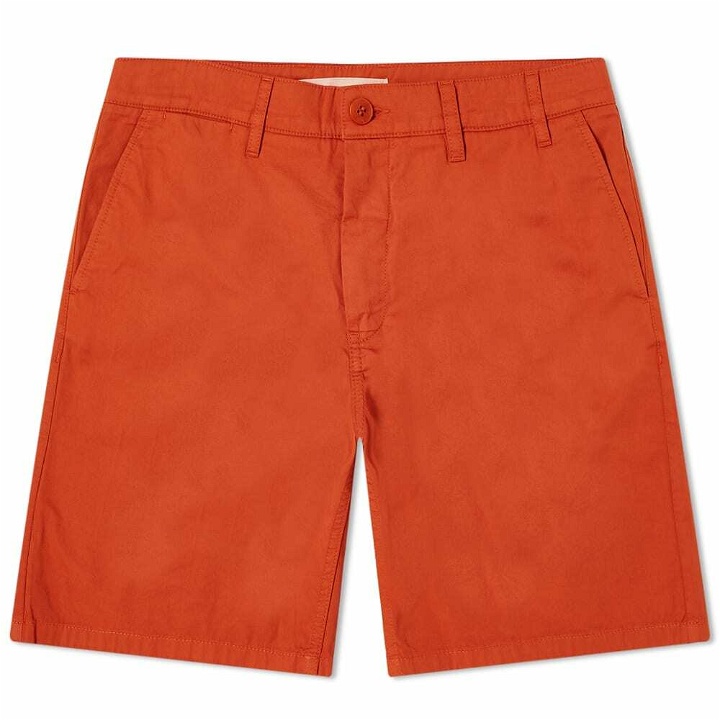 Photo: Norse Projects Men's Aros Light Twill Short in Burnt Havtorn