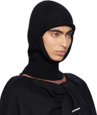 ISSEY MIYAKE Black Chunky Wool Balaclava