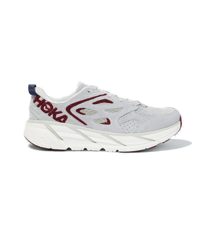 Photo: Hoka One One Clifton L embroidered low-top sneakers