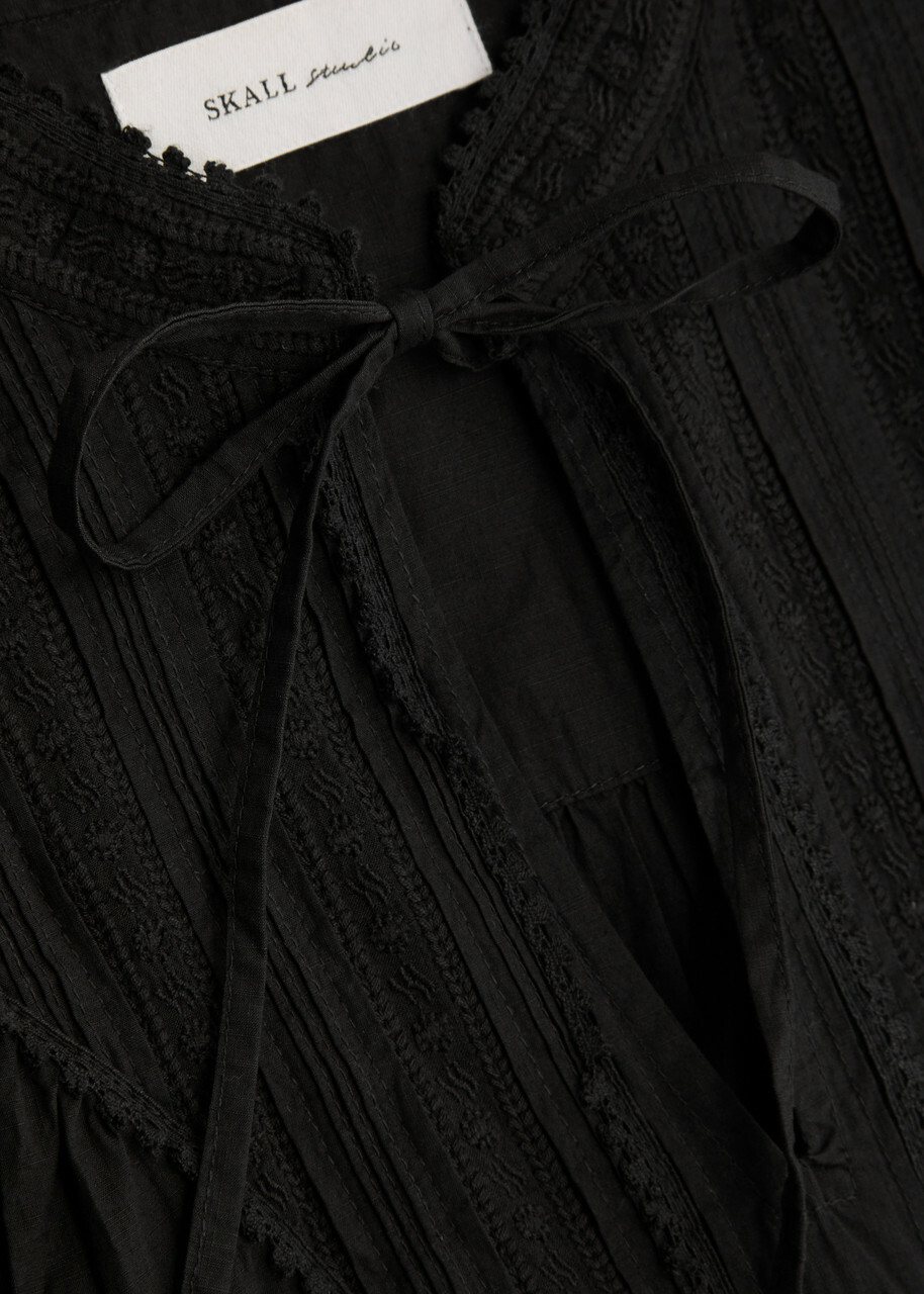 Skall Studio Aurora Embroidered Cotton top Black