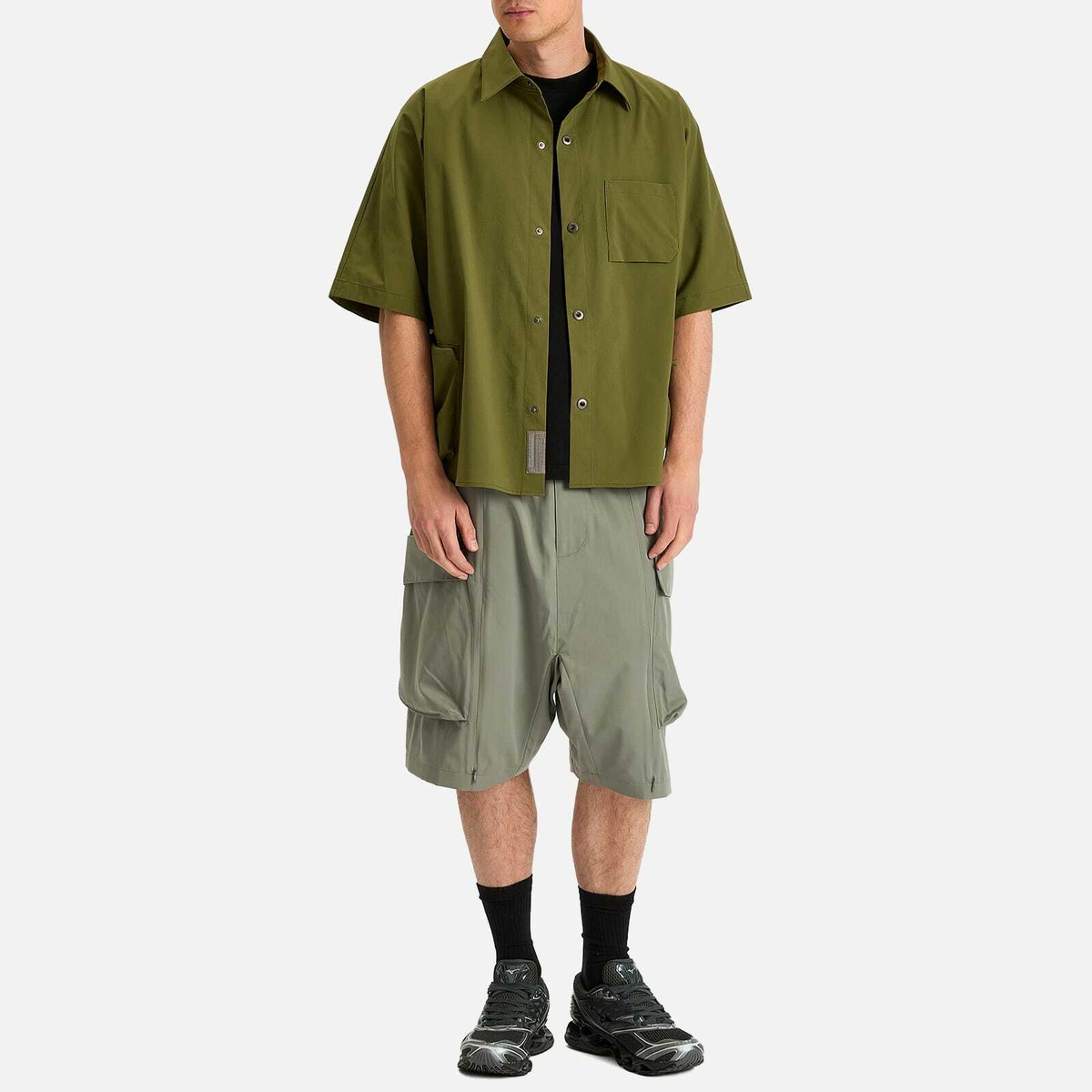 Poliquant Men's Multiple Pockets Short Sleeve Shirt in Olive