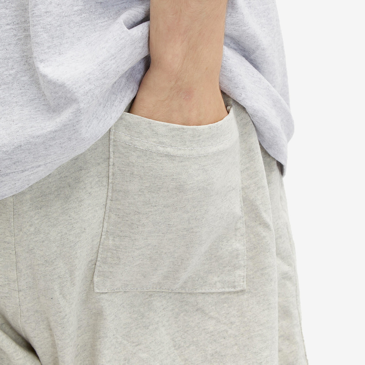 Sporty & Rich Men's Emblem Gym Shorts in Heather Grey/Caribbean