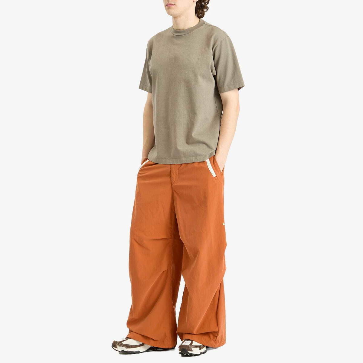 Nike Parachute Pant in Russet/Lemon